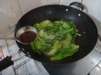 饱满的蒜香油麦菜做法图解7)