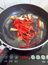 爱上芹菜炒肉丝做法图解8)