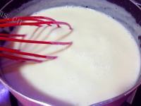 回味无穷的牛奶雪糕做法图解4)