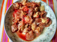美味的鸡肉豆腐煲萝卜做法图解2)