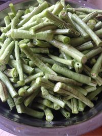 炒豆角做法图解1)