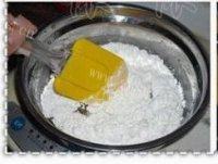 紫薯蛋糕卷做法图解3)
