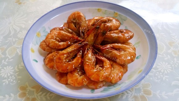 香气浓郁的油焖大虾