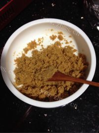 好吃的芒果酸奶冻芝士做法图解2)