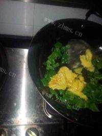 家常菜青椒炒鸡蛋