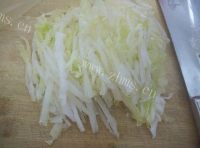美味韭菜白菜肉饼做法图解1)