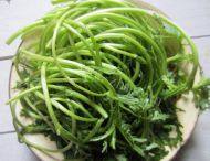 从此恋上茼蒿炒肉做法图解1)