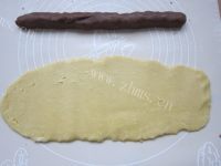 自制豆沙一口酥做法图解4)