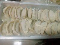 自制包菜鸡蛋饺子做法图解11)