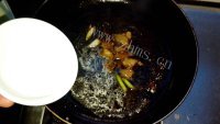 美味的沙嗲氽白鲳做法图解5)