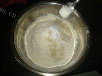 常吃不腻的豆沙包做法图解3)