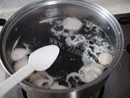 野生笋肉丸汤做法图解10)