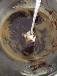 自制红糖核桃饼干做法图解2)