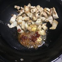 特制甜酱爆炒五花肉做法图解8)