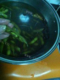 下酒菜卤毛豆做法图解4)