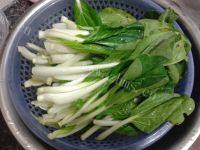家常菜虾皮小白菜做法图解3)