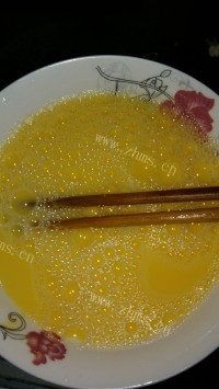 美味的肉末蒸蛋羹做法图解3)