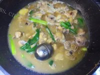 色香味俱全的黄焖鸡做法图解14)