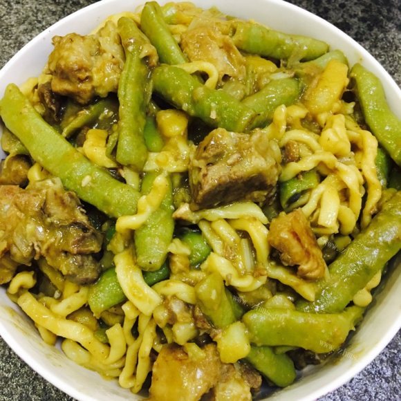排骨豆角焖面