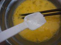 家常菜肉末煎蛋做法图解6)