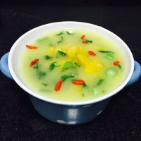 美味的红薯玉米粥