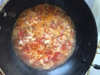 五味俱全的番茄蛋汤的做法图解三