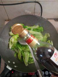 甘脆的清炒生菜