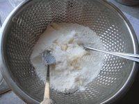 唇齿留香的红豆酥做法图解2)