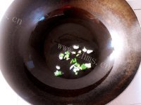 家常菜醋溜白菜片做法图解2)