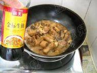 如此诱人的香菇炖排骨做法图解10)