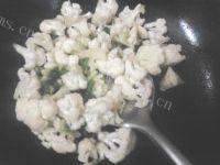 下酒菜炒花菜做法图解5)