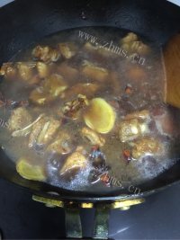 美味的红烧芝香排骨做法图解11)