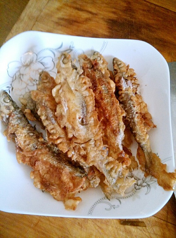 回味无穷的炸小鱼