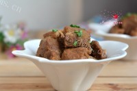 家常菜炖牛肉做法图解10)