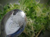 清淡的凉拌苦苣做法图解6)