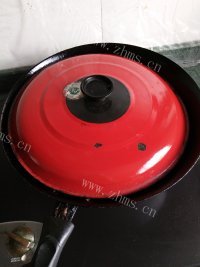 美味的清炒藕片做法图解5)