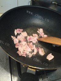香气浓郁的杏鲍菇炒肉片做法图解4)