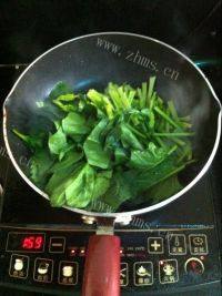 自制菠菜炒鸡蛋做法图解5)