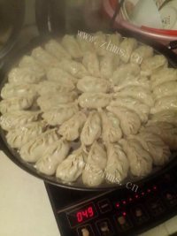 好吃的煎饺做法图解2)