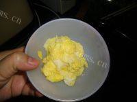 美美厨房之西红柿炒鸡蛋做法图解5)
