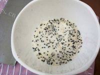 十分诱人的蜂蜜脆底小面包做法图解8)
