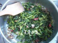 荤菜雪里蕻炖豆腐做法图解7)