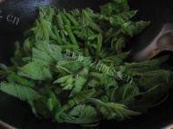 口感极佳的蒜香南瓜藤做法图解3)