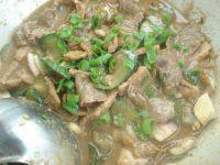 #爱美食#黄瓜炒肉片做法图解5)