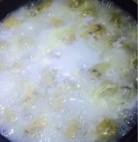 诱人菜肉大馄饨做法图解6)