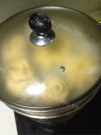 自制南瓜花样馒头做法图解11)
