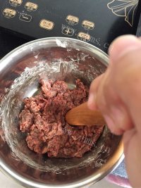 美味的闽南牛肉羹做法图解2)