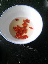 美味可口的美容养颜冰粉做法图解4)