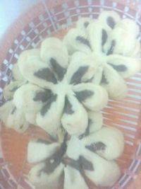 豆沙菊花酥做法图解13)