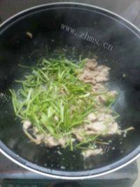 美味的芫爆里脊做法图解5)